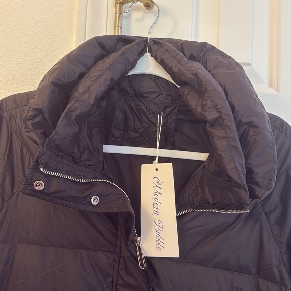 Modern Bubble Black Down Puffer Coat! In it’s signature orange bag! Size L - Picture 3 of 15